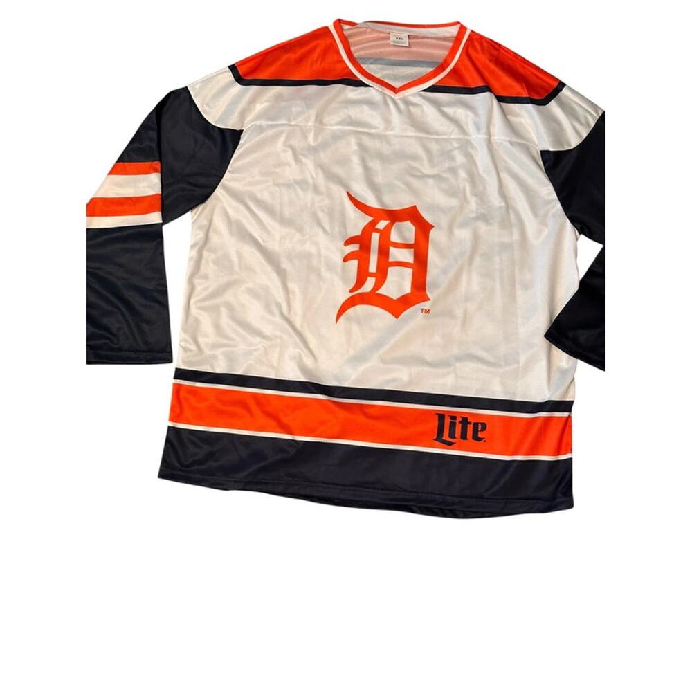 Detroit Tigers 2XL Hockey Jersey - Picture 4 of 11